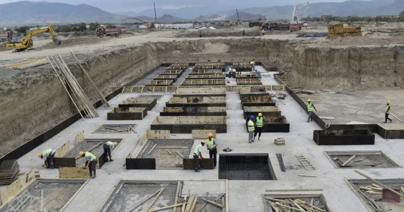 Azad edilmiş rayonların bu kəndlərində tikinti aparılır