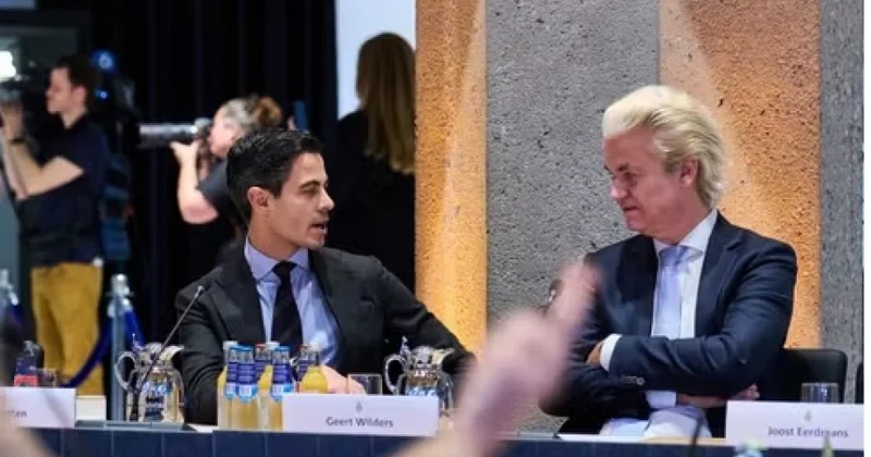 Niderlandda seçkilərdə qalib gələn mərkəzçilər koalisiya danışıqlarına hazırlaşır