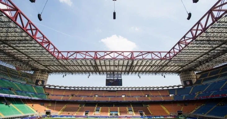 İtaliyanın iki klubu məşhur stadionu aldılar