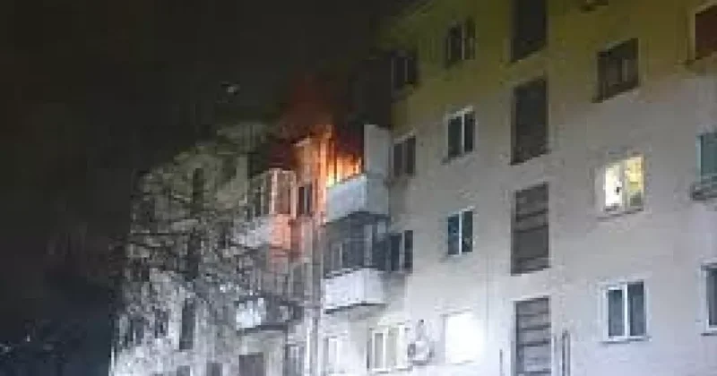 Атаки БПЛА на российский город: повреждены восемь жилых домов ВИДЕО