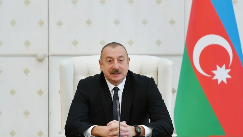İlham Əliyev forum iştirakçılarına müraciət etdi