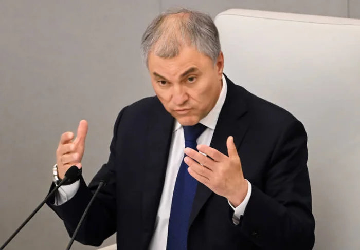 Volodin: Makron Fransanı dərin böhrana sürükləyib