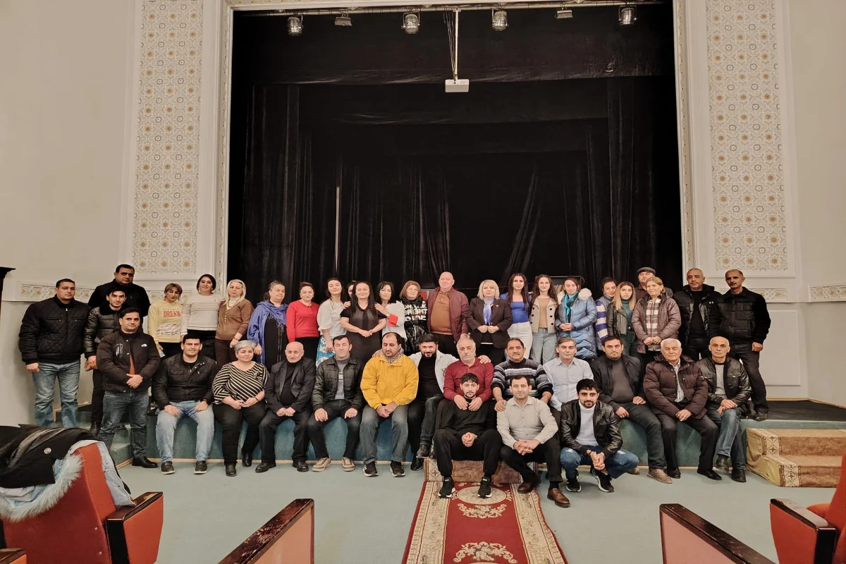 Lənkəran Dövlət Dram Teatrı Füzulidə çıxış etdi