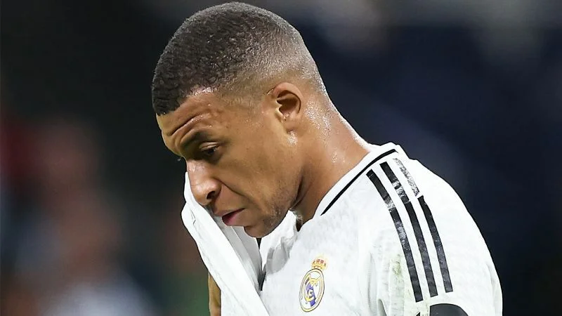 Mbappe qaçırdığı penalti haqda: Çətin məqamdır, amma...