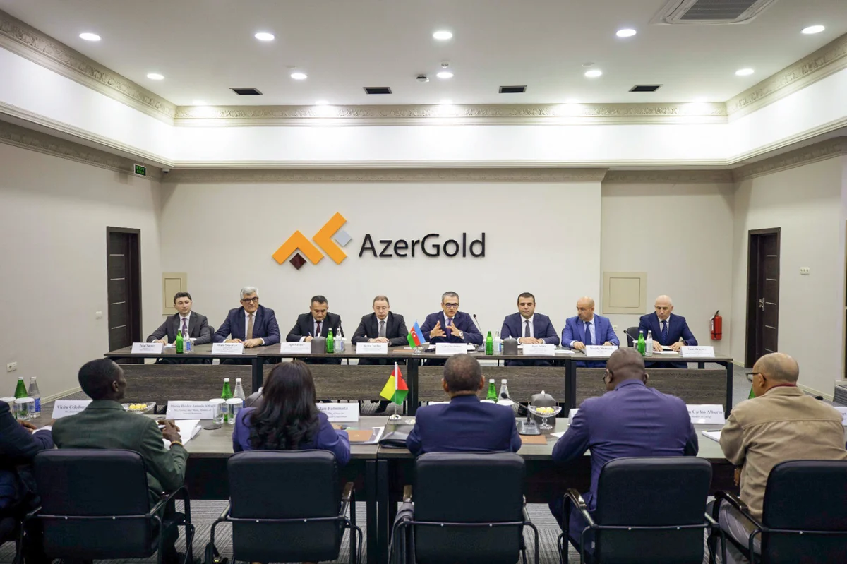 “AzerGold”da QvineyaBisau Respublikasının nümayəndə heyəti ilə görüş