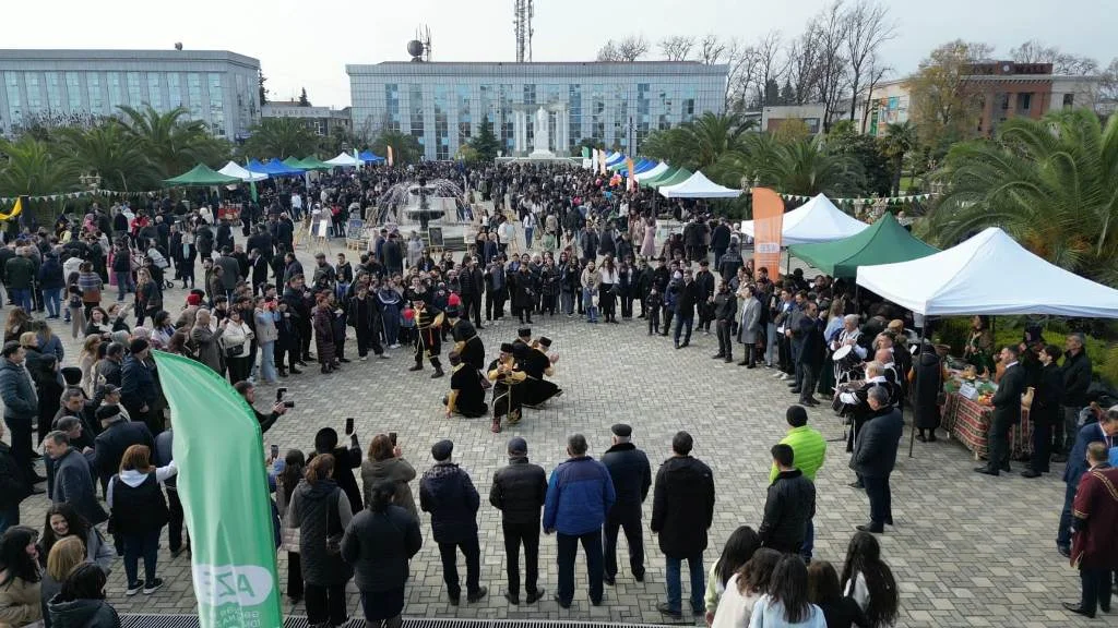 Lənkəranda “I Ləvəngi Festivalı” keçirildi FOTOLAR