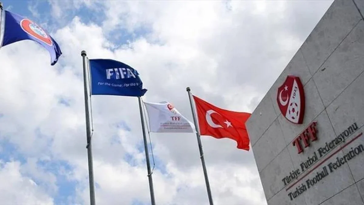 Türkiyə Futbol Federasiyası əsgər salamına görə UEFAya şikayət etdi