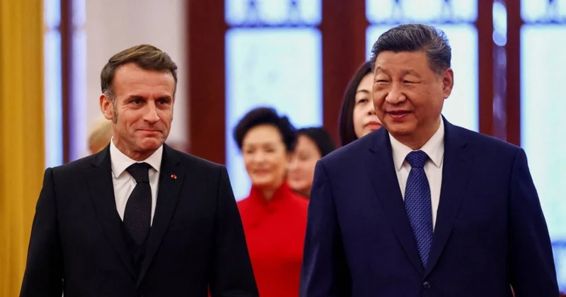 Макрон и товарищ Си требуют мира