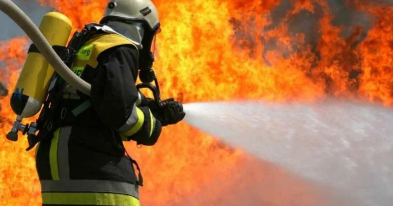 Lökbatanda güclü yanğın: həyatını itirən dörd nəfərdən ikisi uşaqdır (Yenilənib)