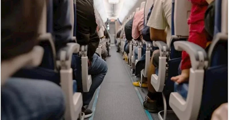 Sərnişinin halı pisləşdi, təyyarə Bakıya təcili eniş etdi