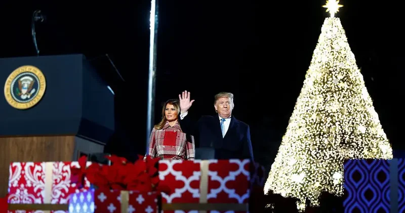 Tramp Vaşinqtonun əsas Milad ağacını işıqlandırdı