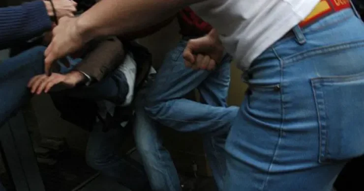 Atanı 7 yaşlı oğlunun yanında vəhşicəsinə öldürdülər