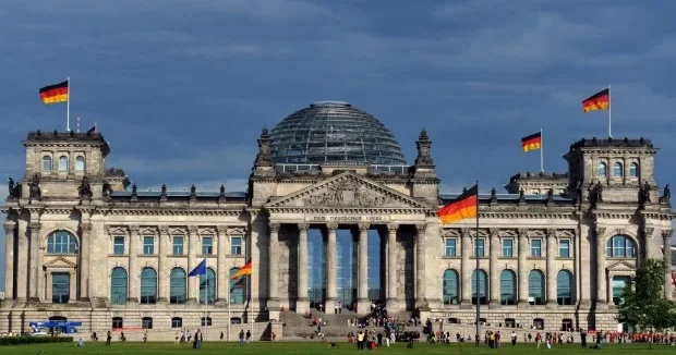 Almaniyaya köçmək istəyənlərin diqqətinə Qanun sərtləşdirilir