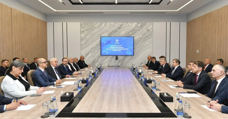 Cavid Qurbanov informasiya texnologiyalarının təkmilləşdirilməsindən danışıb