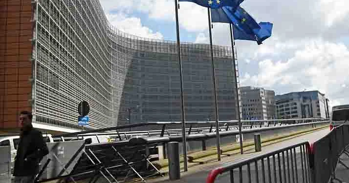 ABŞ Avropa ölkələrinin Kiyev üçün Rusiya aktivlərindən istifadə etmək planlarını pozmağa çalışıb