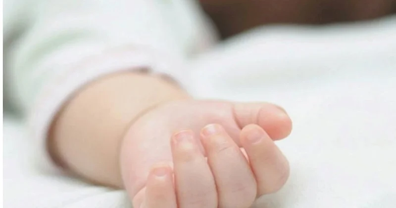 Beyləqanda körpənin halı QƏFİL PİSLƏŞİB: Yolda dünyasını dəyişib