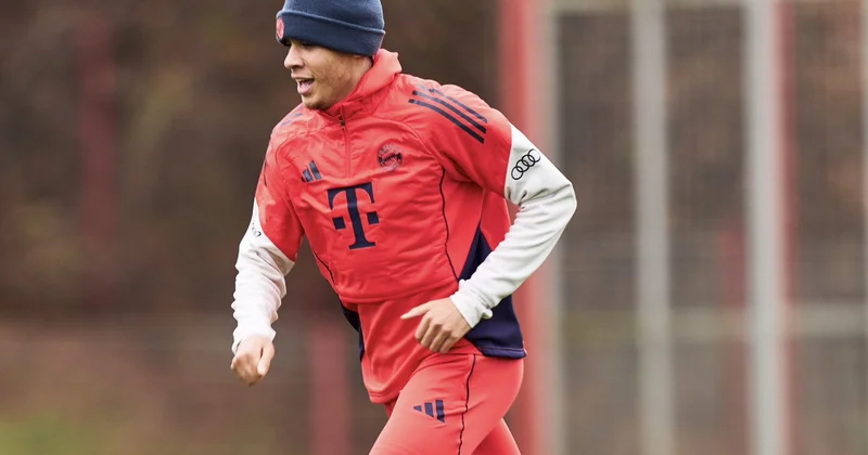 Musialanın qeyri adi bərpa üsulu: Nigeriya yeməkləri ilə dönüş planı FOTO