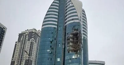 Ukrayna Qroznıda göydələni vurdu