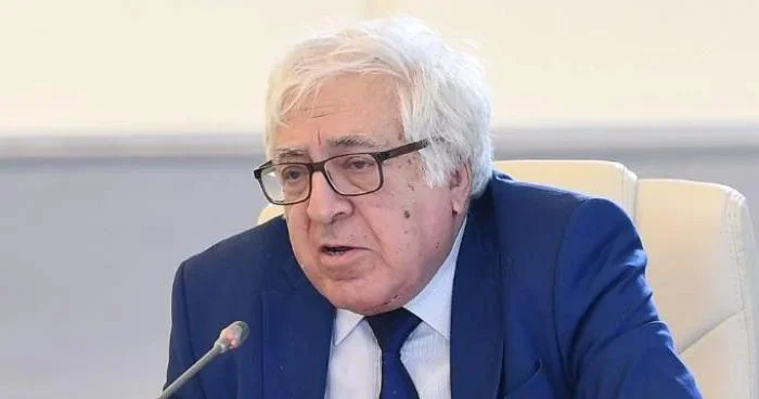 Anar Kitab Mükafatı almaq istəyir? ÖZÜ DANIŞDI