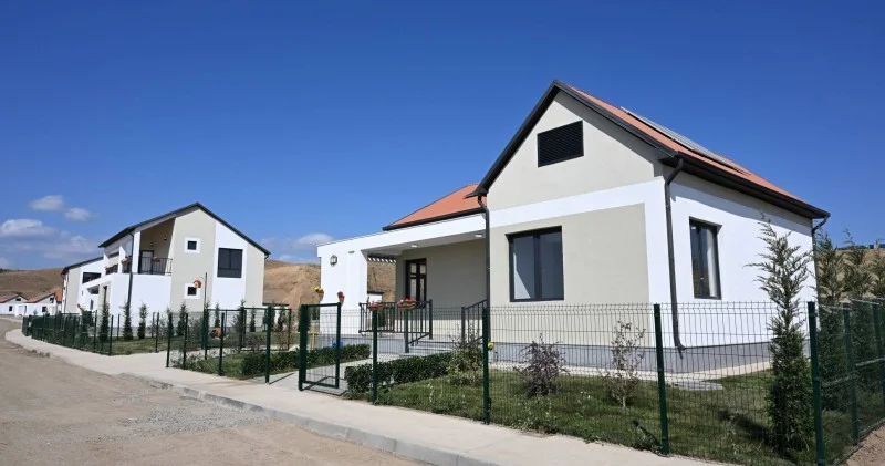 Horovlu kəndinə növbəti köç olub, açarlar təqdim olunub YENİLƏNİB