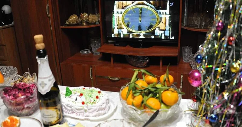 Диетолог предупредила о последствиях предновогодних диет