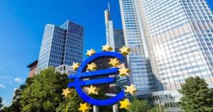 Avropa Trampın müşavirindən xoflanır