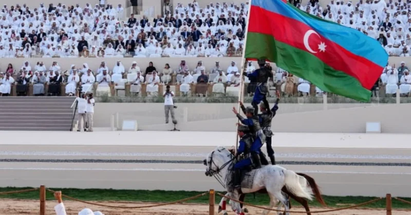 Qarabağ atları Əbu Dabidə BƏƏ nin Milli Günü tədbirində nümayiş etdirilib VİDEO