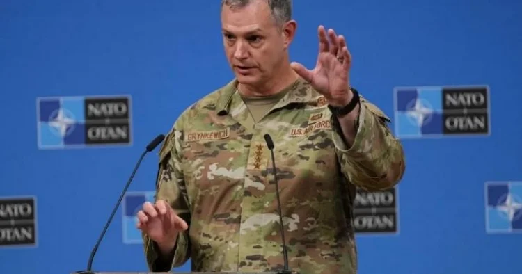 NATO komandanı: “Türkiyə Alyansın sütunudur”