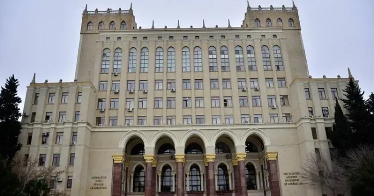 Müəssisələrə adların verilməsi zamanı bu günə kimi AMEA nın fikri nəzərə alınmayıb AÇIQLAMA