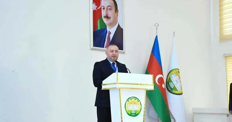 ADAU da elmi praktik konfransı keçirilib FOTOLAR