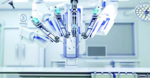 Robot göz əməliyyatı aparıb