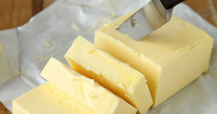 Görün nə yeyirmişik Saxta yağı necə tanıyaq?