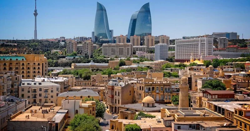 İş günlərinin yeri dəyişdirildi 