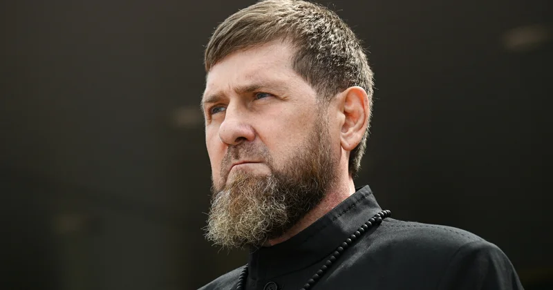 СМИ: Кадыров не выходит на связь с жителями Чечни из за проблем со здоровьем