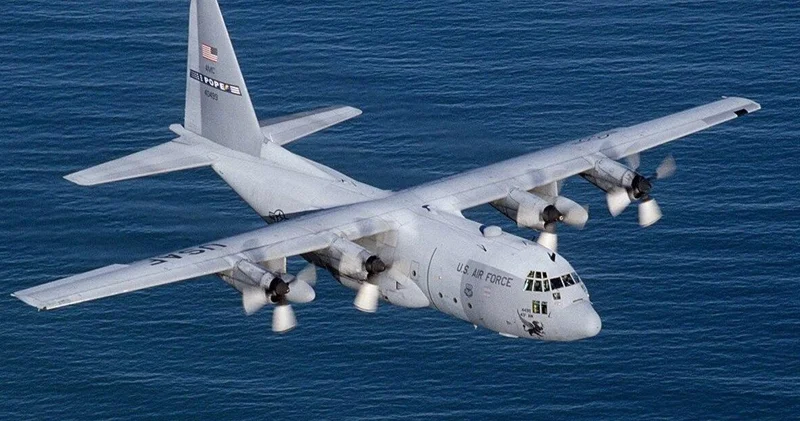 Əfsanəvi veteran: Hələ də istehsalda olan ən qədim ABŞ hərbi təyyarəsi