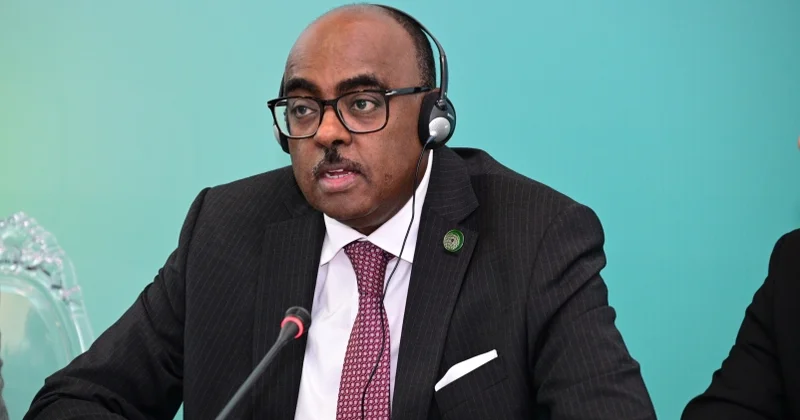 ОИС высоко оценивает деятельность Азербайджана, направленную на поддержку солидарности, сотрудничества и культурного обмена Тарик Али Бахит