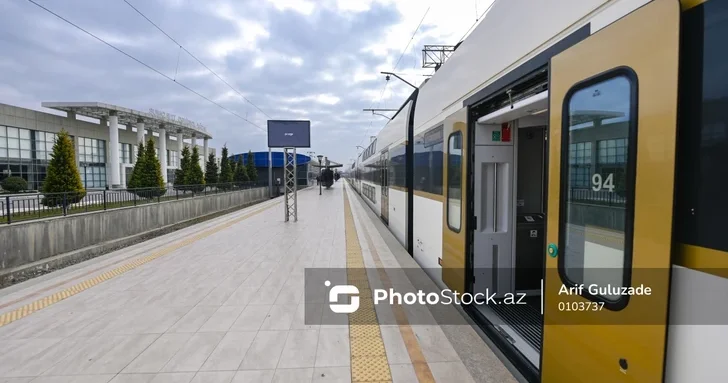 В движении поездов, следующих из Хырдалана в направлении Баку, произошли задержки