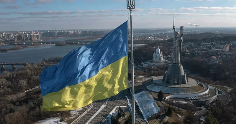 Avropa: Kiyev ABŞ nin zəmanəti olmadan Rusiya ilə razılaşmamalıdır