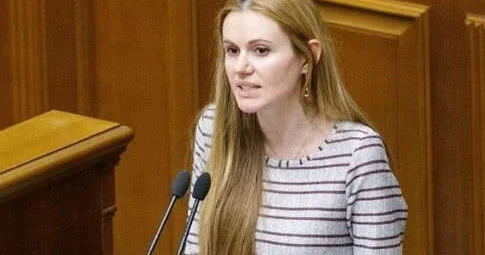 Ukraynalı deputat cinayətkar dəstəyə rəhbərlik edibmiş