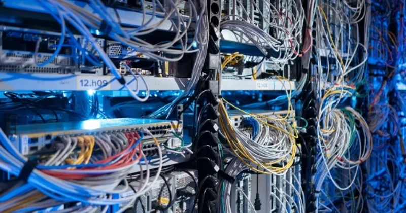 Глобальный сбой в интернете Из за ремонта Cloudflare