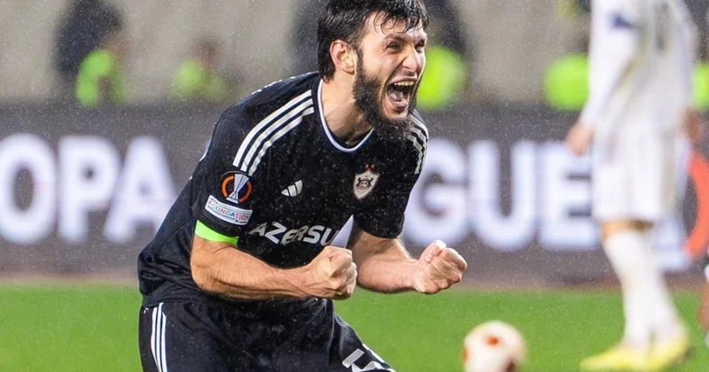 ““Qarabağ”a faydam dəyəcəksə, niyə də karyeramı davam etdirməyim?“