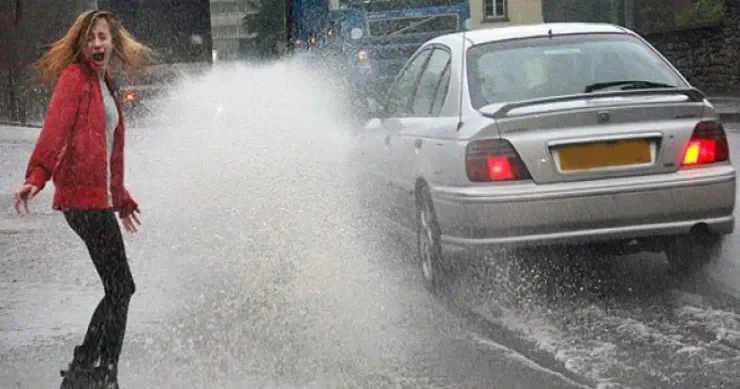 Palçıq sıçratmağın cəriməsi nədir? CAVAB