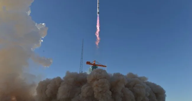 Çin məhv edilməsi mümkün olmayan super hipersəs raketini təqdim edib