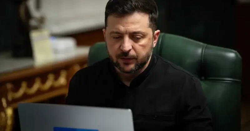 “Ukrayna hadisələrin istənilən inkişafına hazırdır” Zelenski