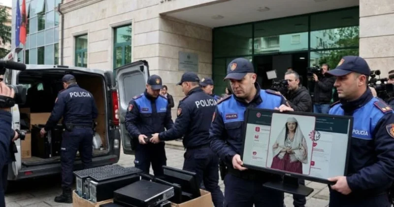 Süni intellektlə yaradılan nazir də rüşvət aldı Həbs edildi