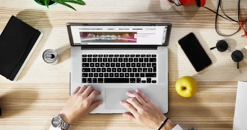 Distant işləmək olar, bəs oxumaq necə? “Nazirlik höcət edir”