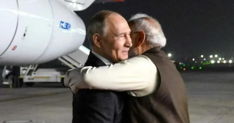 Putin və Modinin səmimi anları diqqət çəkdi VİDEO