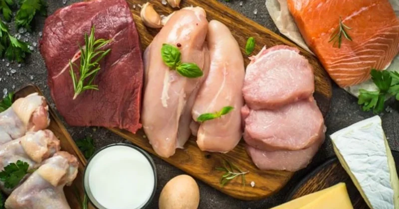 AİB sədri: Açıq havada satılan ət və toyuq ölüm riskidir