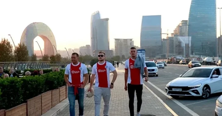 Стало известно число болельщиков Аякса , которые прибудут в Баку на матч против Карабаха в ЛЧ