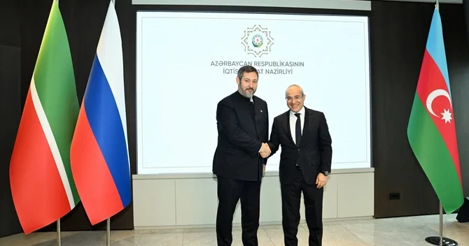Azərbaycanın iqtisadiyyat naziri Tatarıstan baş nazirinin müavini ilə görüşüb